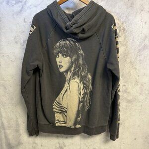 Taylor Swift Eras Tour Hoodie Sweatshirt Big Graphic Adult Small 22x27
